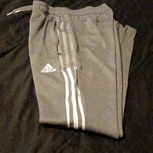 👋Adidas joggers